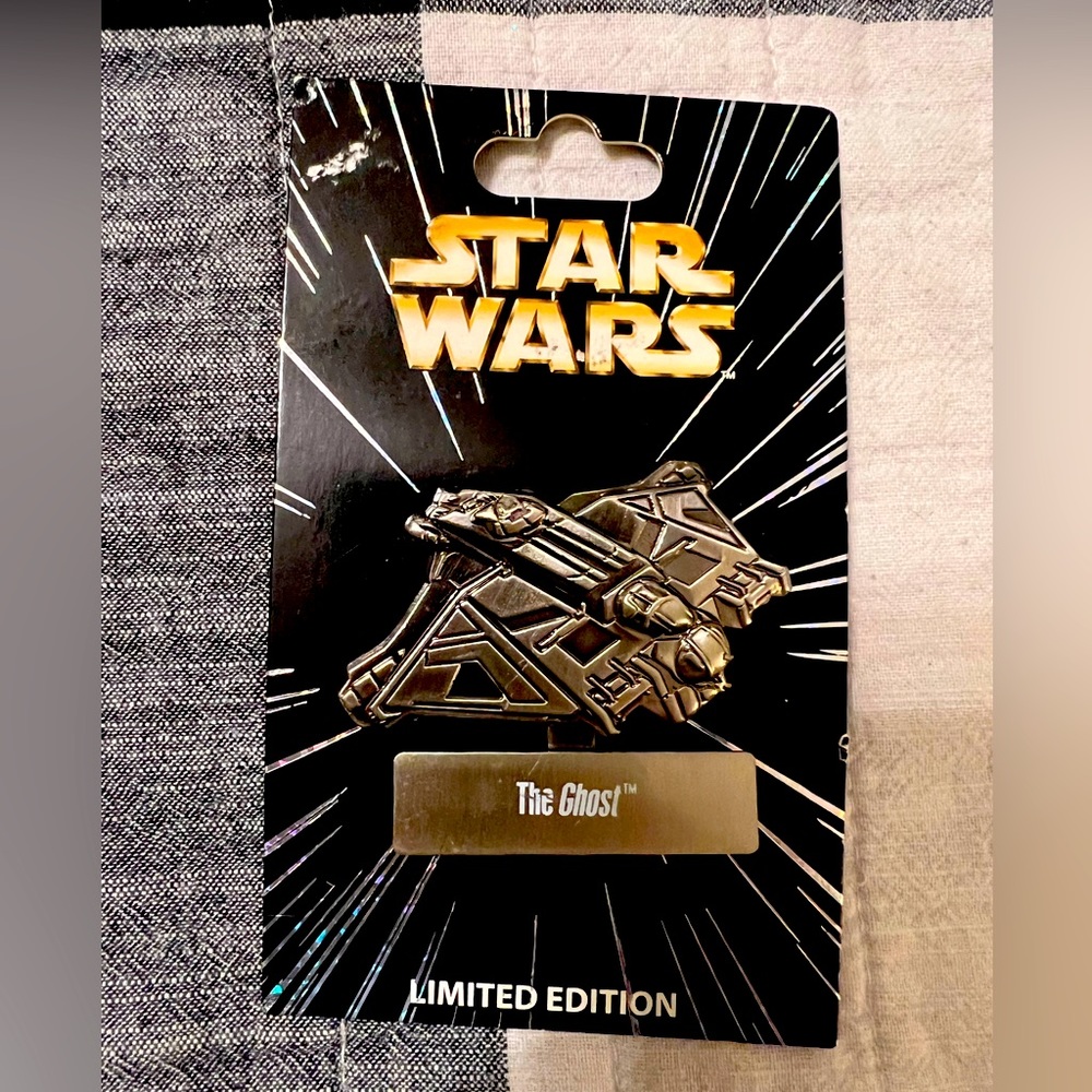 Disney Star Wars The Ghost Trading Pin